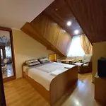 приватна ゲストハウス *